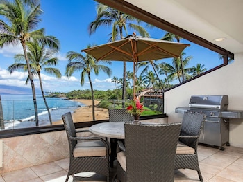 Condo, 2 Bedrooms, Oceanfront (E302)