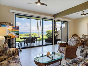 Condo, 2 Bedrooms, Oceanfront (F109)