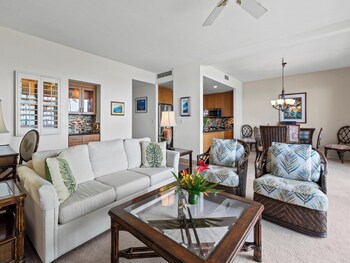 Condo, 2 Bedrooms, Oceanfront (G202)