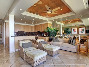 Condo, 2 Bedrooms, Oceanfront (E102)