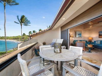 Condo, 2 Bedrooms, Oceanfront (F305)