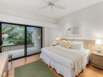 Condo, 2 Bedrooms, Oceanfront (C207)