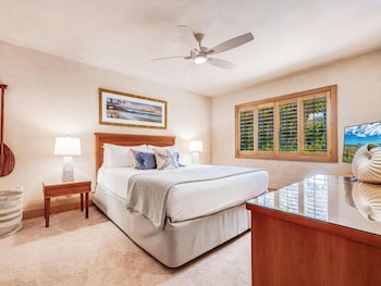Condo, 2 Bedrooms, Oceanfront (F206)