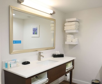 Deluxe Room, 1 King Bed, Non Smoking