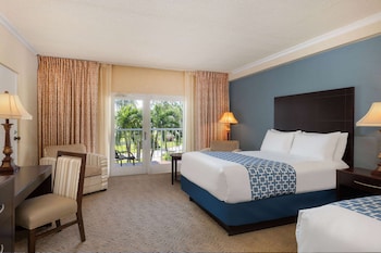 Room, 2 Queen Beds, Accessible, Non Smoking (Mobility/Hearing/Roll in Shower)