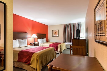 Standard Room, 2 Double Beds, Non Smoking