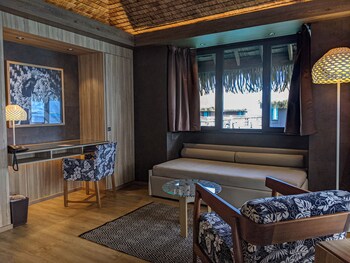 Bungalow, 1 King Bed, Overwater (Moorea Island View)