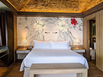 Bungalow, 1 King Bed, Overwater (Moorea Island View)