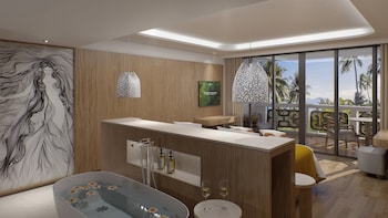 Deluxe Room, 1 King Bed, Ocean View