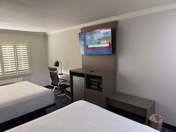 Room, 2 Queen Beds