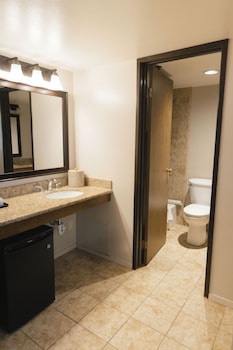 Executive Room, 1 King Bed, Tower