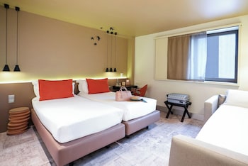 Classic Triple Room, 2 Twin Beds (and 1 sofa)