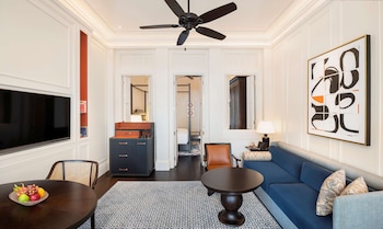 Personality Suite, 1 King Bed