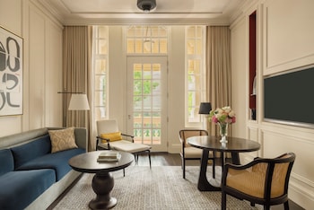 State Room, Suite, 1 King Bed