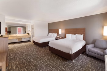 Standard Room, 2 Queen Beds, Non Smoking