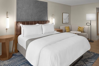 Traditional Room, 1 King Bed