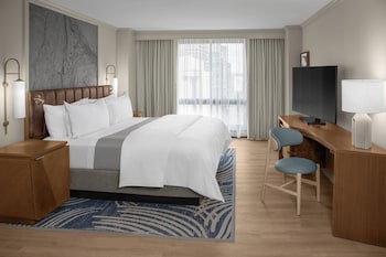 Premium Room, 1 King Bed