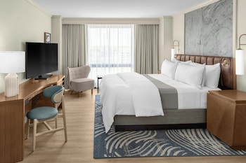 Traditional Room, 1 King Bed