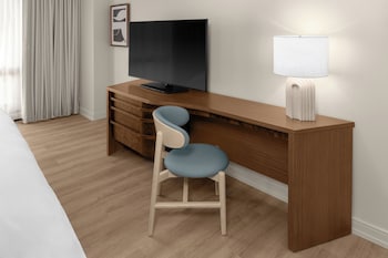 Traditional Room, 1 King Bed
