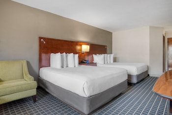 Standard Room, 2 Queen Beds, Non Smoking, Refrigerator