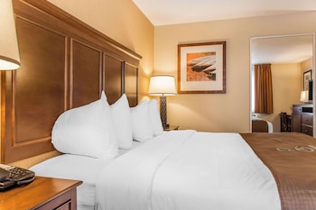 Non Lakeside Standard Room, 1 King bed