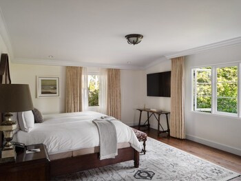 Suite (Wishing Well)