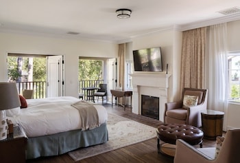 Premier Room, 1 King Bed, Terrace