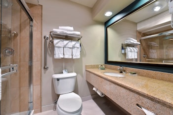 Standard Room, 1 King Bed, Non Smoking, Balcony