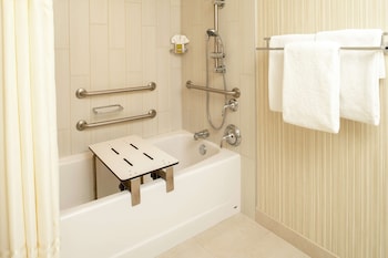 Suite, 1 King Bed, Accessible, Bathtub (Mobility & Hearing)