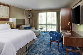 Grand Room, 1 King Bed