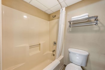 Suite, 1 King Bed with Sofa bed, Non Smoking