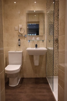 Standard Cottage, 1 King Bed, Non Smoking (Walk-in Shower)