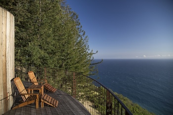 Upper Coast House Full Ocean View