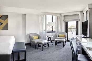 Junior Suite, 1 King Bed