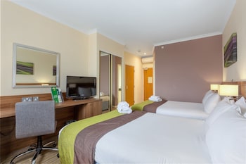 Standard Room, 2 Double Beds