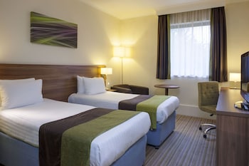 Standard Room, 1 Queen Bed
