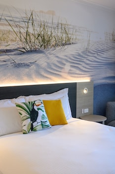 Executive Double Room, 2 Double Beds, Garden View