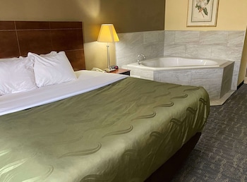 Suite, 1 King Bed with Sofa bed, Non Smoking (Upgrade)