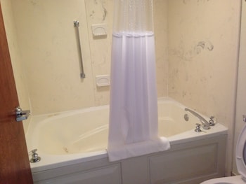 Deluxe Room, 2 Queen Beds, Non Smoking