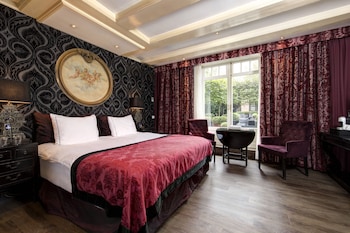 Deluxe Room, Jetted Tub, Garden View