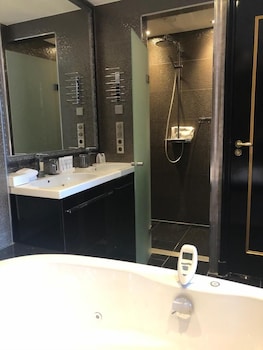 Deluxe Room, Jetted Tub, Canal View (Special)