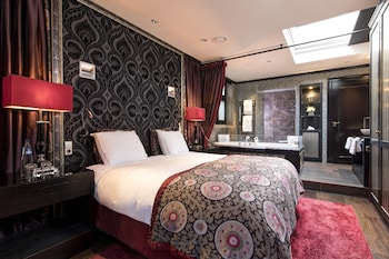 Executive Suite, Jetted Tub