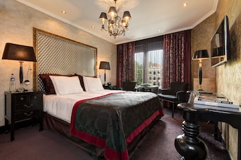 Double Room (Canal View)