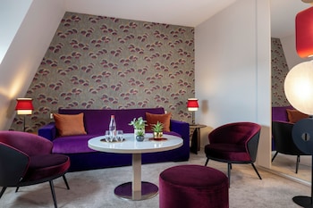 Panoramic Suite (Regent)