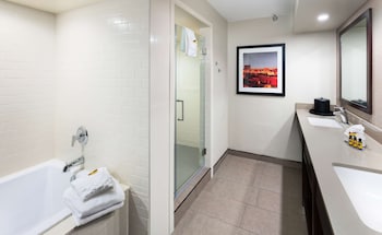 Suite, Multiple Beds, Non Smoking, Refrigerator & Microwave