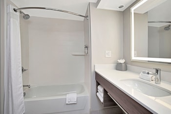 Standard Room, 2 Queen Beds
