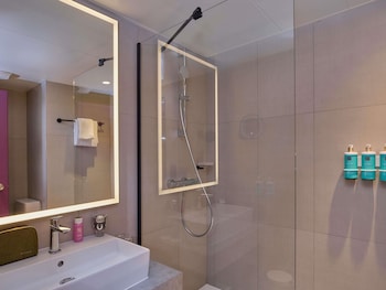 Superior Room, 2 Twin Beds, Non Smoking
