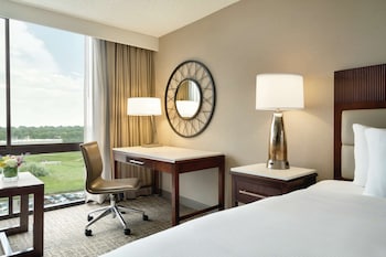 Executive Room, 1 King Bed, Club Lounge Access