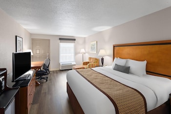 Studio Suite, 1 King Bed, Non Smoking