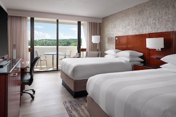 Standard Room, 2 Double Beds